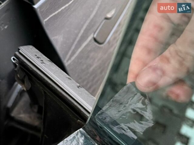 Сірий Тесла Модель 3, об'ємом двигуна 0 л та пробігом 166 тис. км за 17700 $, фото 26 на Automoto.ua