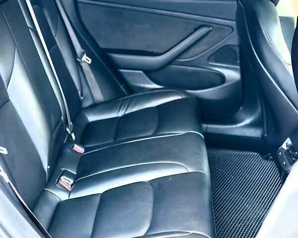 Серый Тесла Модель 3, объемом двигателя 0 л и пробегом 285 тыс. км за 14000 $, фото 7 на Automoto.ua