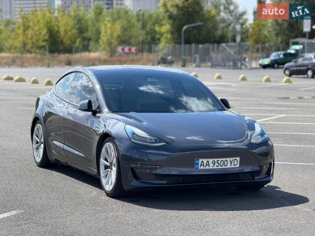Сірий Тесла Модель 3, об'ємом двигуна 0 л та пробігом 105 тис. км за 15990 $, фото 9 на Automoto.ua