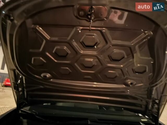 Сірий Тесла Модель 3, об'ємом двигуна 0 л та пробігом 166 тис. км за 17700 $, фото 34 на Automoto.ua