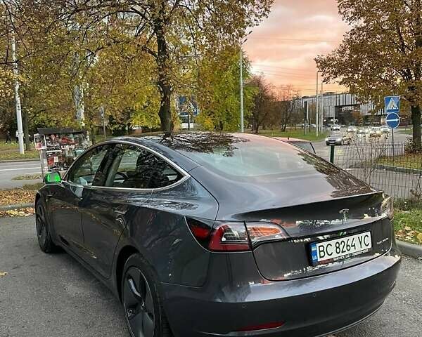 Тесла Модель 3 2018 у Львові на Automoto.ua Сірий Тесла Модель 3, об'ємом двигуна 0 л та пробігом 150 тис. км за 17500 $, фото 5 на Automoto.ua