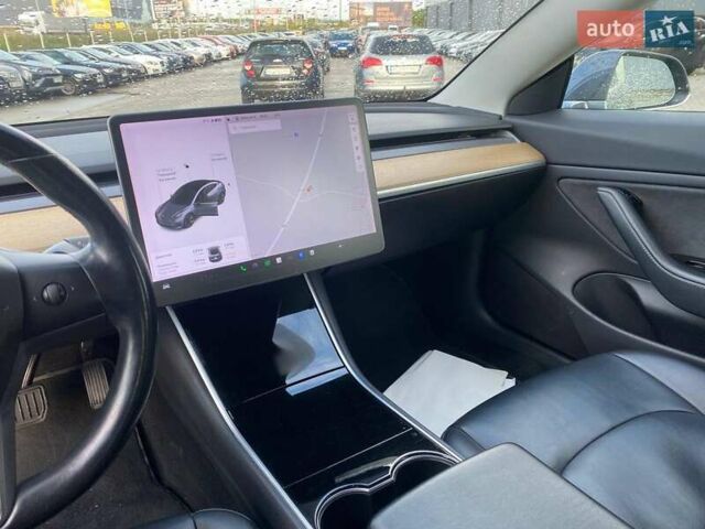 Сірий Тесла Модель 3, об'ємом двигуна 0 л та пробігом 126 тис. км за 14990 $, фото 26 на Automoto.ua