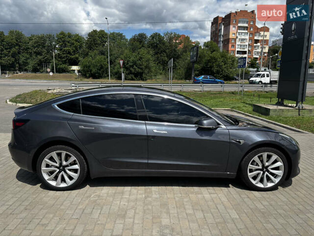 Серый Тесла Модель 3, объемом двигателя 0 л и пробегом 103 тыс. км за 17500 $, фото 9 на Automoto.ua