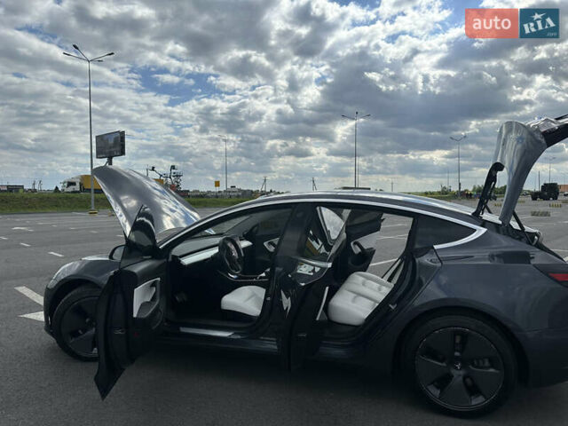 Сірий Тесла Модель 3, об'ємом двигуна 0 л та пробігом 145 тис. км за 18000 $, фото 13 на Automoto.ua