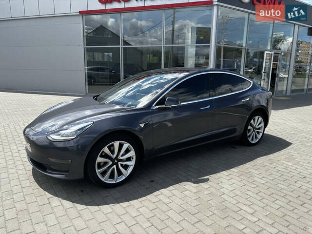 Серый Тесла Модель 3, объемом двигателя 0 л и пробегом 103 тыс. км за 17500 $, фото 3 на Automoto.ua