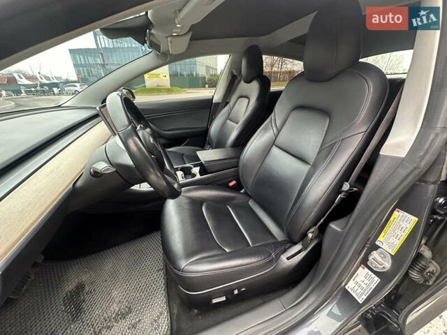 Сірий Тесла Модель 3, об'ємом двигуна 0 л та пробігом 150 тис. км за 13999 $, фото 15 на Automoto.ua