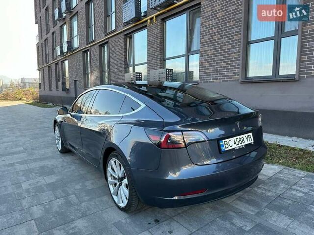 Сірий Тесла Модель 3, об'ємом двигуна 0 л та пробігом 186 тис. км за 16999 $, фото 10 на Automoto.ua