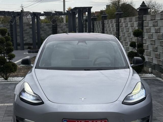 Сірий Тесла Модель 3, об'ємом двигуна 0 л та пробігом 199 тис. км за 15499 $, фото 1 на Automoto.ua