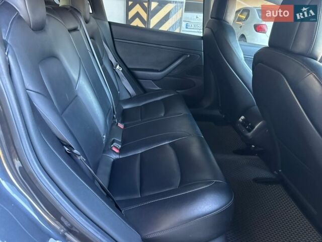 Серый Тесла Модель 3, объемом двигателя 0 л и пробегом 154 тыс. км за 15299 $, фото 27 на Automoto.ua