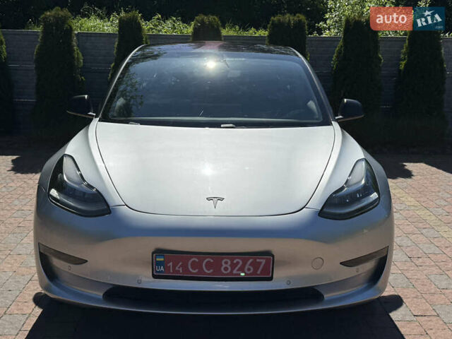 Сірий Тесла Модель 3, об'ємом двигуна 0 л та пробігом 84 тис. км за 16799 $, фото 1 на Automoto.ua