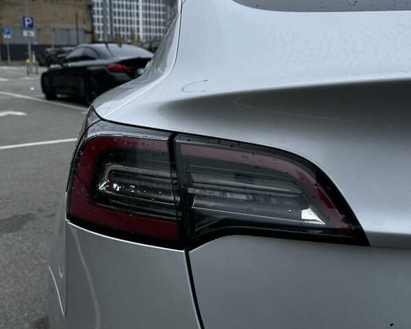 Серый Тесла Модель 3, объемом двигателя 0 л и пробегом 129 тыс. км за 16200 $, фото 7 на Automoto.ua