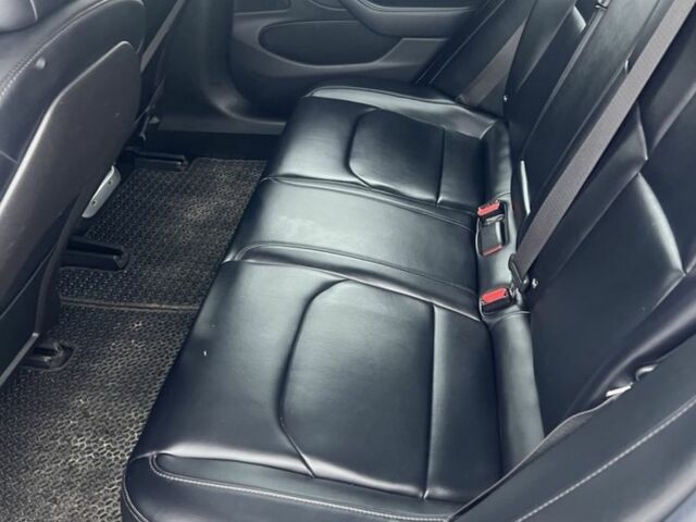 Серый Тесла Модель 3, объемом двигателя 0 л и пробегом 270 тыс. км за 13000 $, фото 6 на Automoto.ua