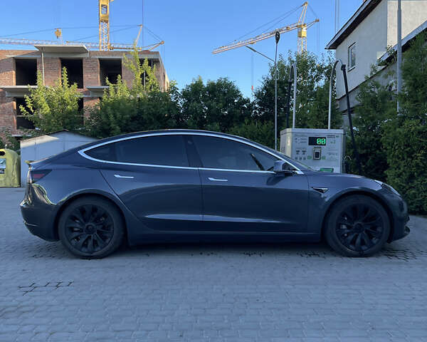 Серый Тесла Модель 3, объемом двигателя 0 л и пробегом 80 тыс. км за 21000 $, фото 8 на Automoto.ua
