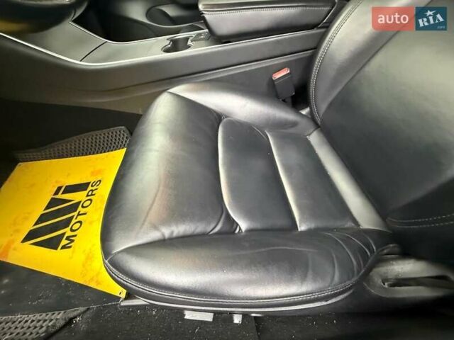 Серый Тесла Модель 3, объемом двигателя 0 л и пробегом 162 тыс. км за 13999 $, фото 61 на Automoto.ua