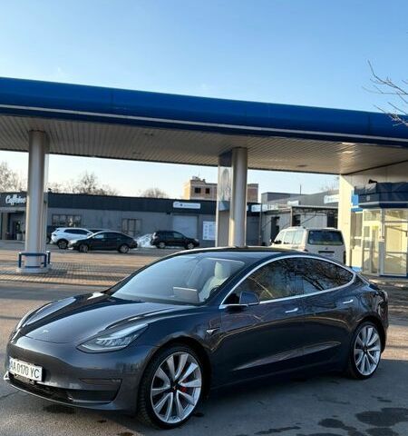 Сірий Тесла Модель 3, об'ємом двигуна 0 л та пробігом 165 тис. км за 20000 $, фото 1 на Automoto.ua