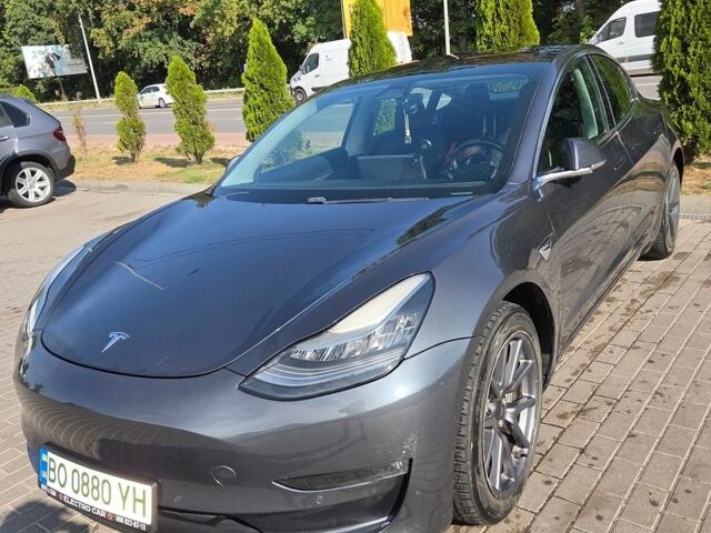 Сірий Тесла Модель 3, об'ємом двигуна 0 л та пробігом 206 тис. км за 17500 $, фото 1 на Automoto.ua