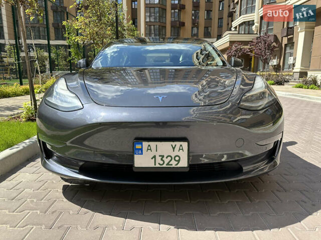 Серый Тесла Модель 3, объемом двигателя 0 л и пробегом 90 тыс. км за 17600 $, фото 12 на Automoto.ua