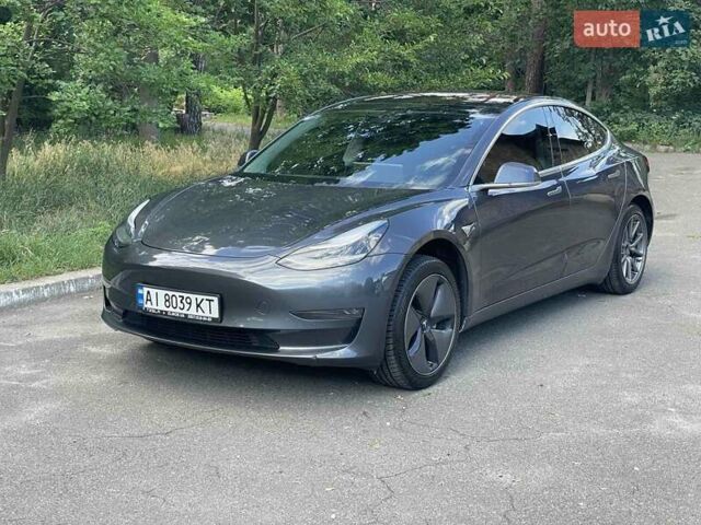 Серый Тесла Модель 3, объемом двигателя 0 л и пробегом 94 тыс. км за 18000 $, фото 2 на Automoto.ua