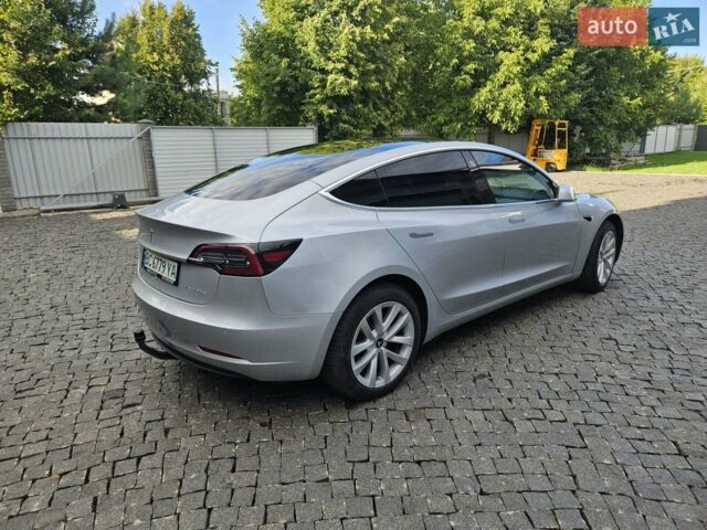 Серый Тесла Модель 3, объемом двигателя 0 л и пробегом 102 тыс. км за 17500 $, фото 8 на Automoto.ua