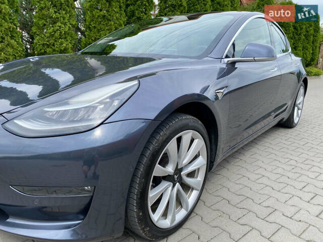 Серый Тесла Модель 3, объемом двигателя 0 л и пробегом 98 тыс. км за 17900 $, фото 9 на Automoto.ua