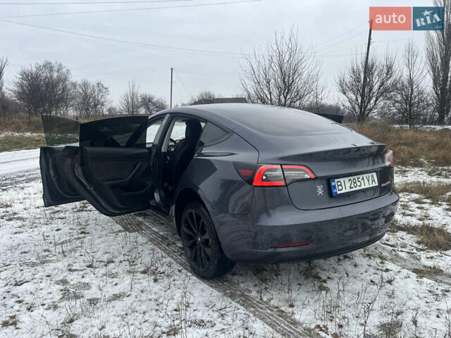 Серый Тесла Модель 3, объемом двигателя 0 л и пробегом 100 тыс. км за 19500 $, фото 13 на Automoto.ua