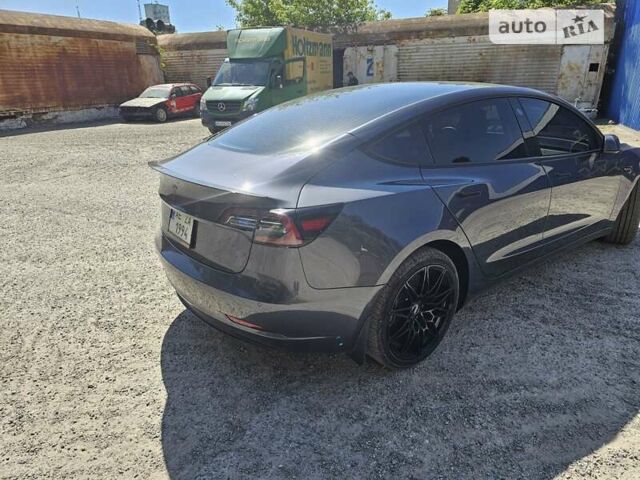 Серый Тесла Модель 3, объемом двигателя 0 л и пробегом 119 тыс. км за 18500 $, фото 10 на Automoto.ua