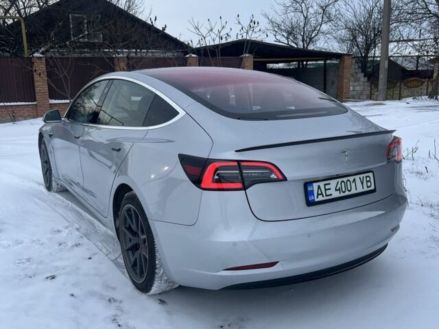 Сірий Тесла Модель 3, об'ємом двигуна 0 л та пробігом 270 тис. км за 15200 $, фото 3 на Automoto.ua