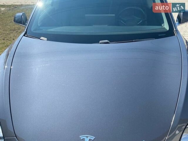 Сірий Тесла Модель 3, об'ємом двигуна 0 л та пробігом 93 тис. км за 19850 $, фото 8 на Automoto.ua