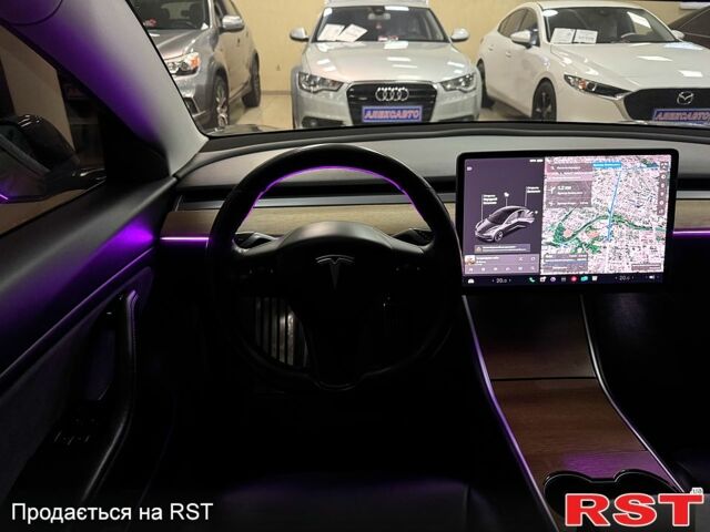 Сірий Тесла Модель 3, об'ємом двигуна 0.21 л та пробігом 76 тис. км за 19900 $, фото 11 на Automoto.ua