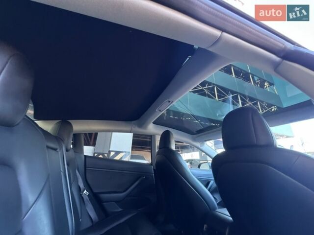 Серый Тесла Модель 3, объемом двигателя 0 л и пробегом 154 тыс. км за 15299 $, фото 34 на Automoto.ua