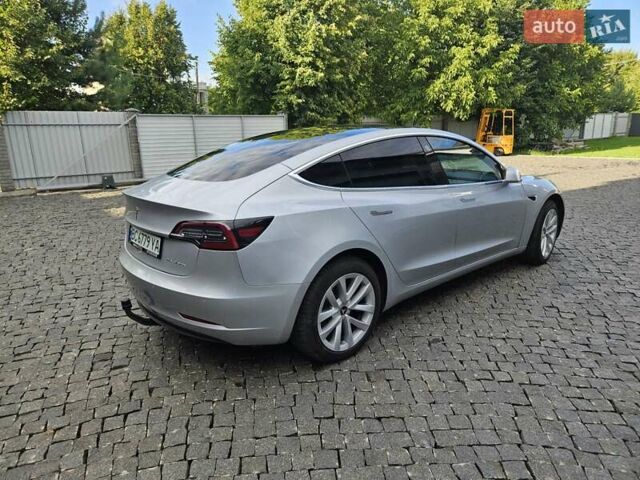 Тесла Модель 3 2018 у Львові на Automoto.ua Сірий Тесла Модель 3, об'ємом двигуна 0 л та пробігом 102 тис. км за 19000 $, фото 8 на Automoto.ua