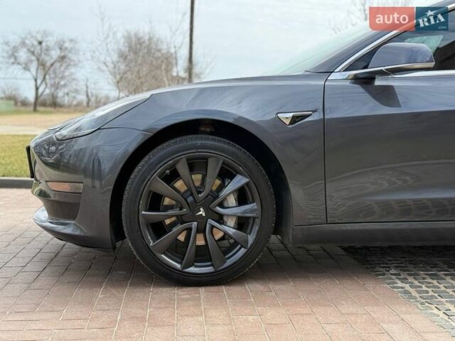 Серый Тесла Модель 3, объемом двигателя 0 л и пробегом 152 тыс. км за 16400 $, фото 17 на Automoto.ua