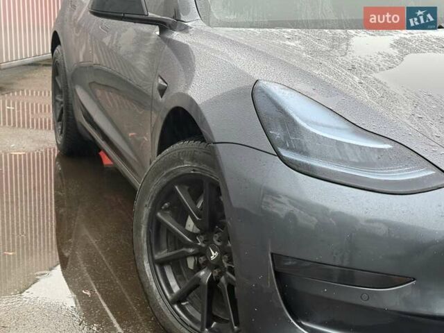 Серый Тесла Модель 3, объемом двигателя 0 л и пробегом 162 тыс. км за 13999 $, фото 22 на Automoto.ua