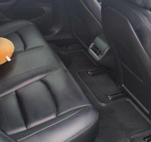 Серый Тесла Модель 3, объемом двигателя 0 л и пробегом 182 тыс. км за 15000 $, фото 17 на Automoto.ua