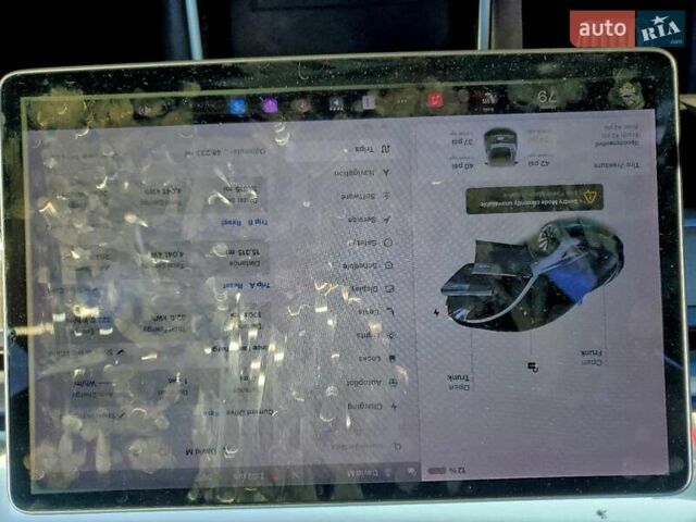 Серый Тесла Модель 3, объемом двигателя 0 л и пробегом 77 тыс. км за 3200 $, фото 8 на Automoto.ua