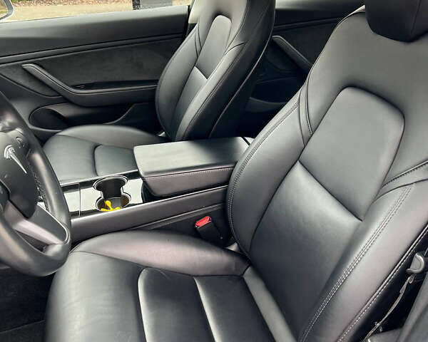 Сірий Тесла Модель 3, об'ємом двигуна 0 л та пробігом 167 тис. км за 18500 $, фото 16 на Automoto.ua