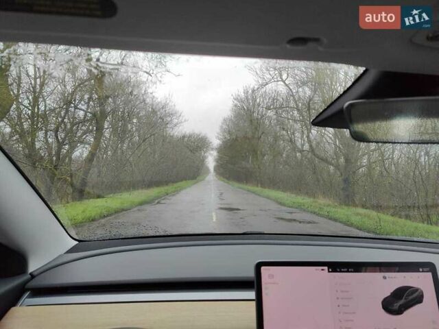 Серый Тесла Модель 3, объемом двигателя 0 л и пробегом 144 тыс. км за 16500 $, фото 42 на Automoto.ua