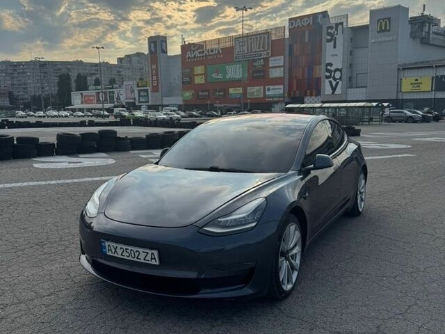 Серый Тесла Модель 3, объемом двигателя 0 л и пробегом 217 тыс. км за 15300 $, фото 3 на Automoto.ua