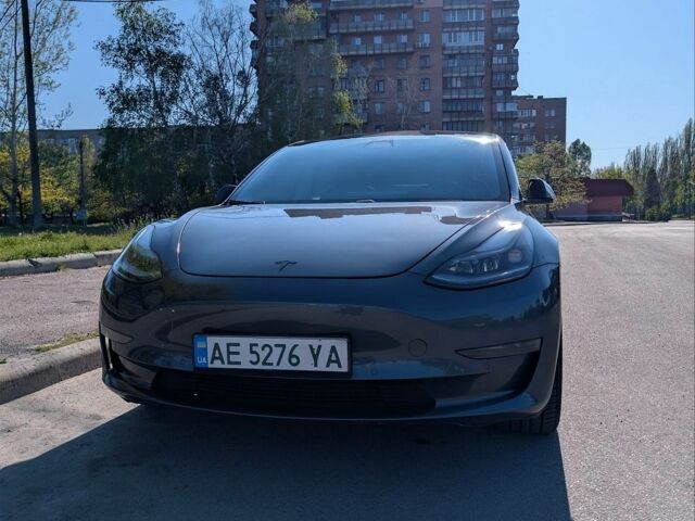Сірий Тесла Модель 3, об'ємом двигуна 0 л та пробігом 95 тис. км за 17000 $, фото 1 на Automoto.ua