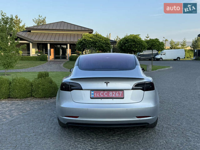 Серый Тесла Модель 3, объемом двигателя 0 л и пробегом 84 тыс. км за 17400 $, фото 17 на Automoto.ua