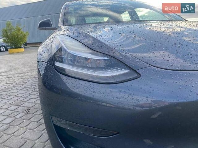 Сірий Тесла Модель 3, об'ємом двигуна 0 л та пробігом 126 тис. км за 14990 $, фото 1 на Automoto.ua