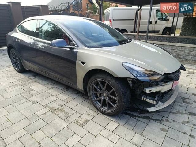Сірий Тесла Модель 3, об'ємом двигуна 0 л та пробігом 206 тис. км за 12700 $, фото 7 на Automoto.ua