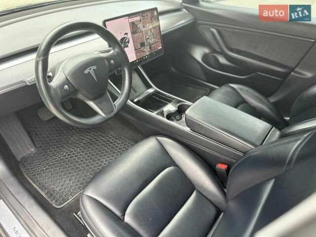 Сірий Тесла Модель 3, об'ємом двигуна 0 л та пробігом 34 тис. км за 9500 $, фото 7 на Automoto.ua
