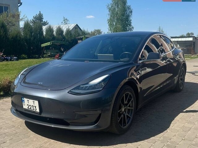 Сірий Тесла Модель 3, об'ємом двигуна 0 л та пробігом 102 тис. км за 17800 $, фото 1 на Automoto.ua