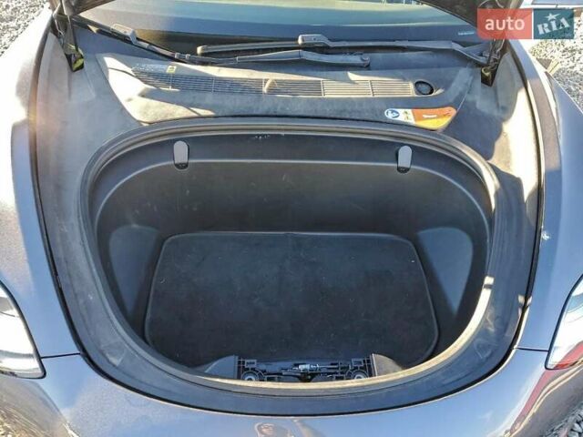 Серый Тесла Модель 3, объемом двигателя 0 л и пробегом 77 тыс. км за 3200 $, фото 11 на Automoto.ua