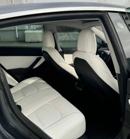 Сірий Тесла Модель 3, об'ємом двигуна 0 л та пробігом 230 тис. км за 13000 $, фото 6 на Automoto.ua