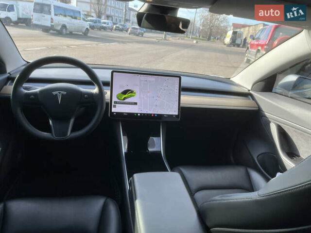 Серый Тесла Модель 3, объемом двигателя 0 л и пробегом 59 тыс. км за 16000 $, фото 7 на Automoto.ua