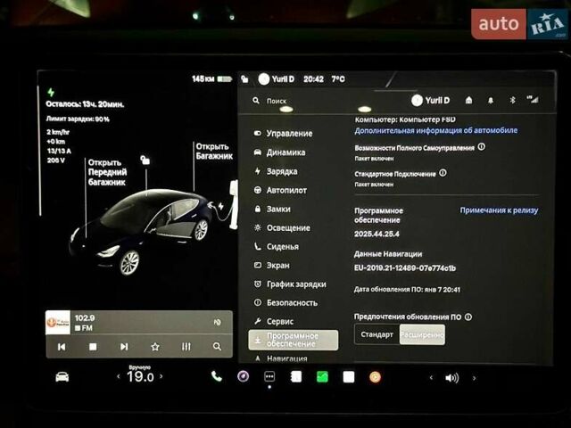 Серый Тесла Модель 3, объемом двигателя 0 л и пробегом 285 тыс. км за 14000 $, фото 10 на Automoto.ua