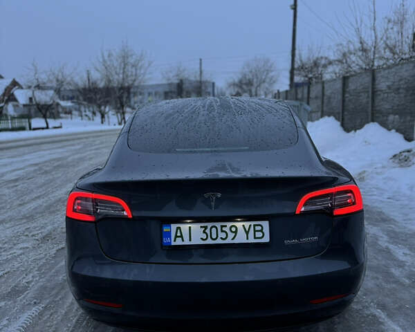 Серый Тесла Модель 3, объемом двигателя 0 л и пробегом 79 тыс. км за 16000 $, фото 1 на Automoto.ua