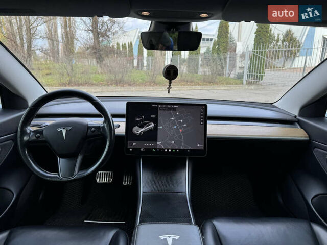 Серый Тесла Модель 3, объемом двигателя 0 л и пробегом 270 тыс. км за 14700 $, фото 13 на Automoto.ua